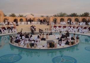 anaphora_amphitheatre